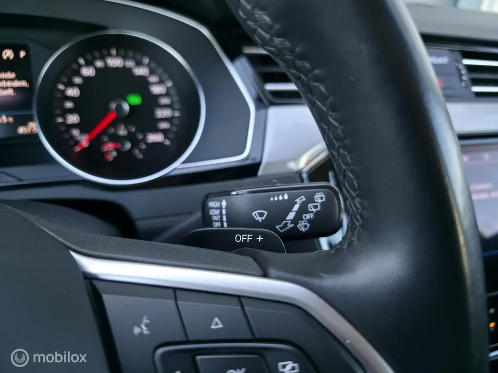 Volkswagen Passat Variant 1.5 TSI / DSG / Carplay / Camera uit 2023, foto 17