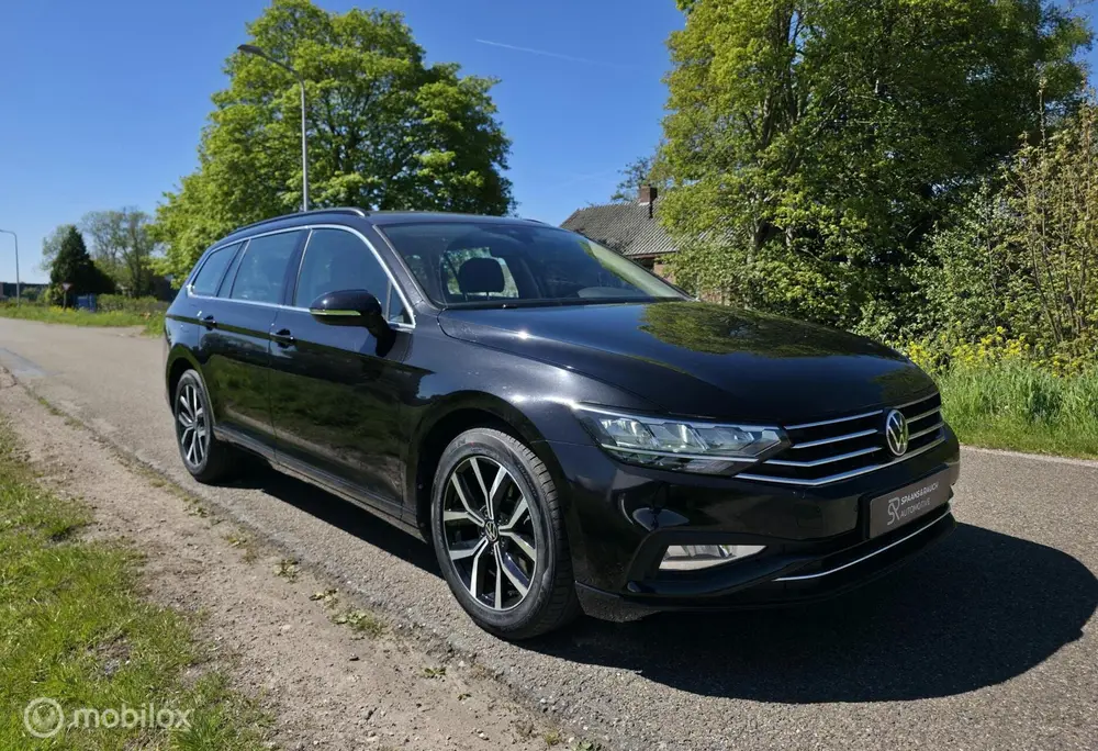 Volkswagen Passat Variant 1.5 TSI / DSG / Carplay / Camera uit 2023, foto 3