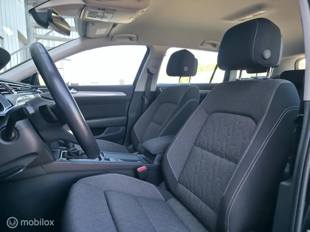 Volkswagen Passat Variant 1.5 TSI / DSG / Carplay / Camera uit 2023, foto 7