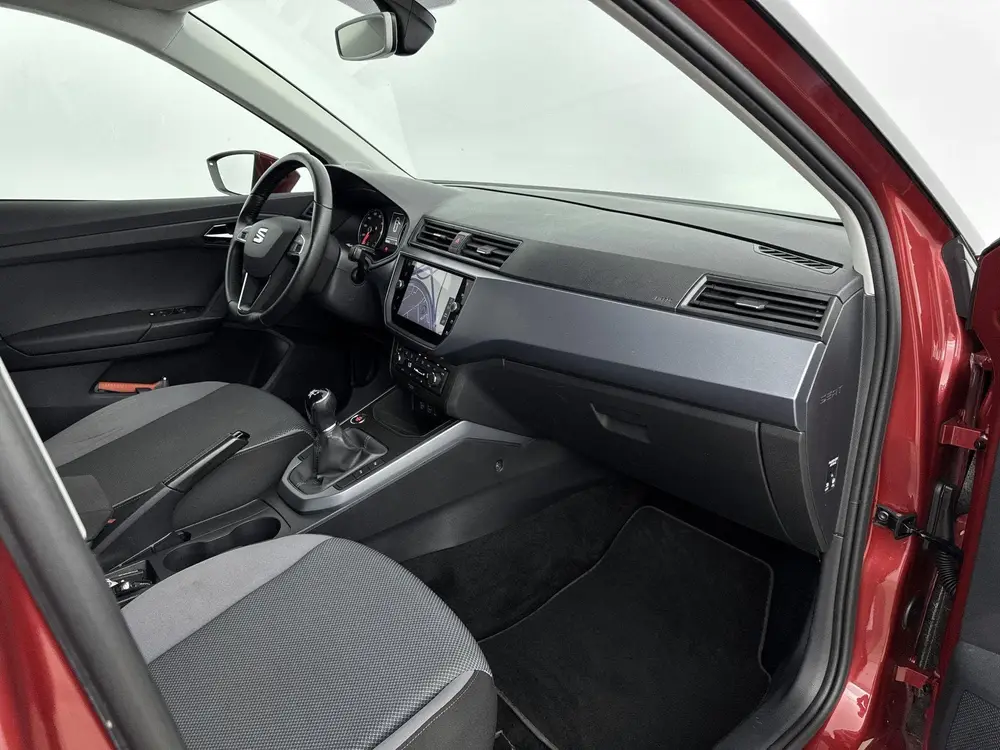 SEAT Arona 1.0 TSI Style Business Intense | KEYLESS | CLIMAT uit 2019, foto 16