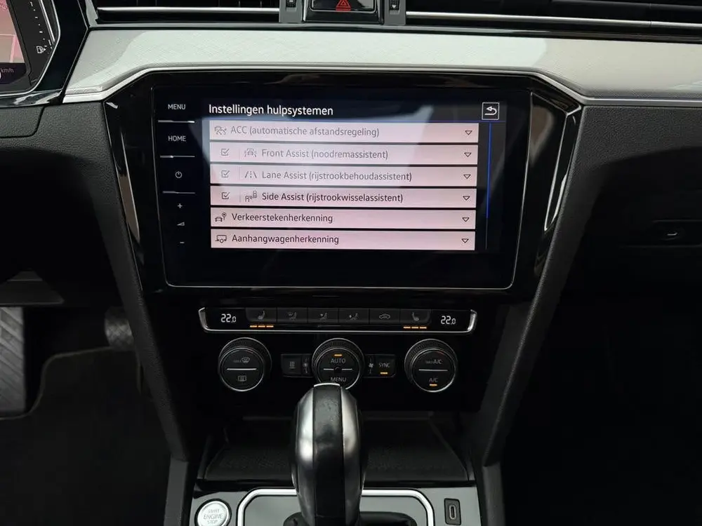 Volkswagen Passat Variant 1.4 TSI PHEV GTE Business Panorama uit 2019, foto 10