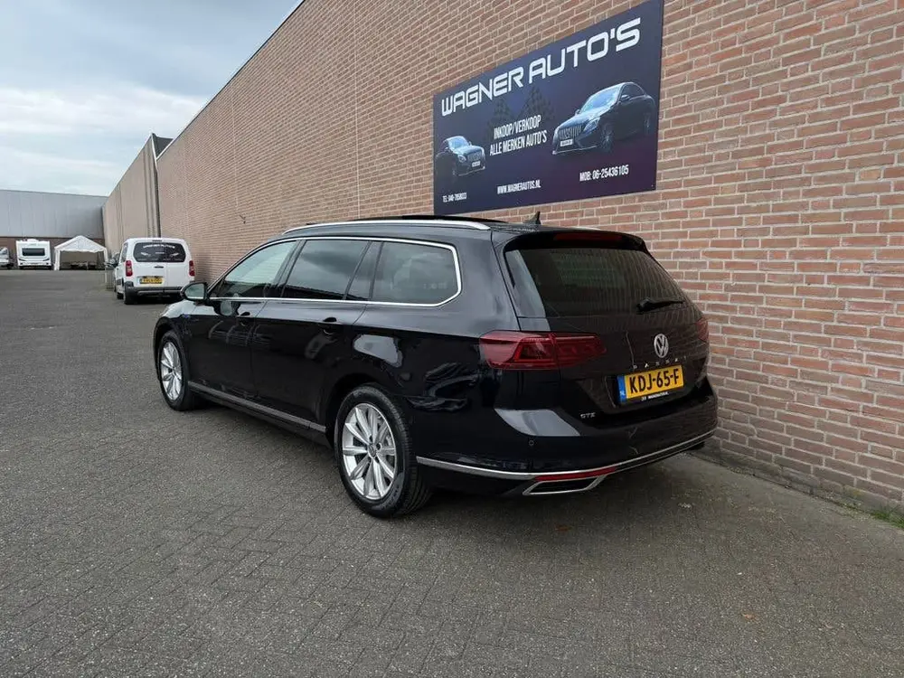 Volkswagen Passat Variant 1.4 TSI PHEV GTE Business Panorama uit 2019, foto 6