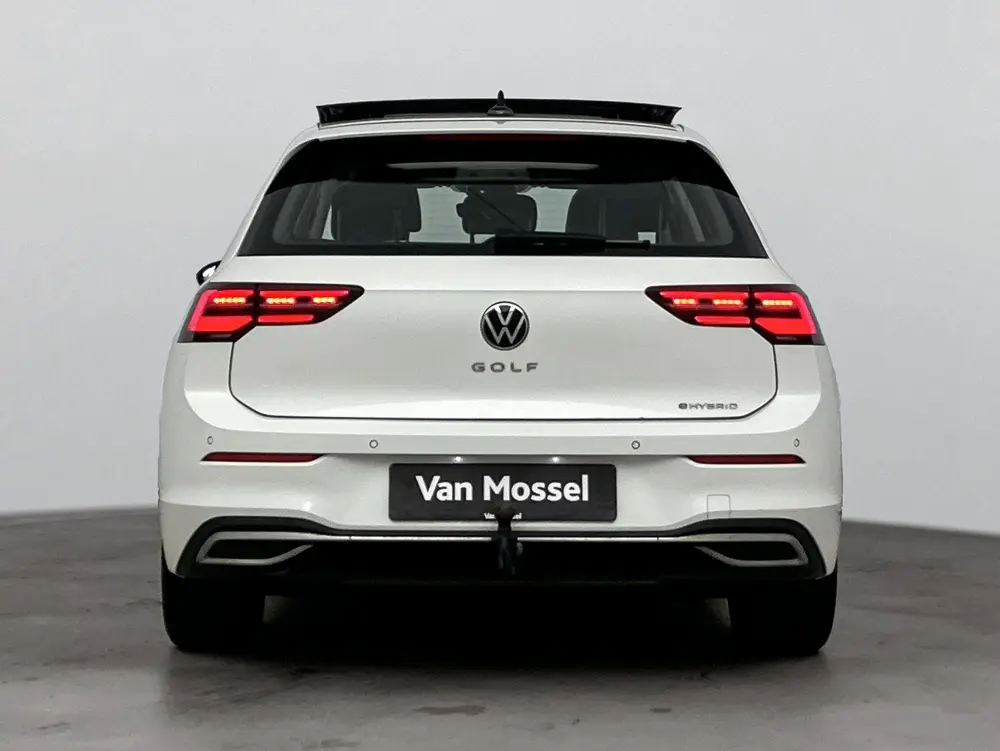 Volkswagen Golf 1.4 eHybrid Style | PANORAMADAK | TREKHAAK | uit 2021, foto 3