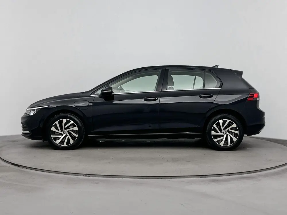Volkswagen Golf 1.4 eHybrid Style | CAMERA | MEMORY STOELEN uit 2023, foto 2