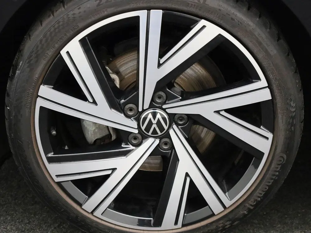 Volkswagen Golf 1.5 eTSI R-Line | IQ-LIGHT | PANORAMADAK | N uit 2022, foto 12