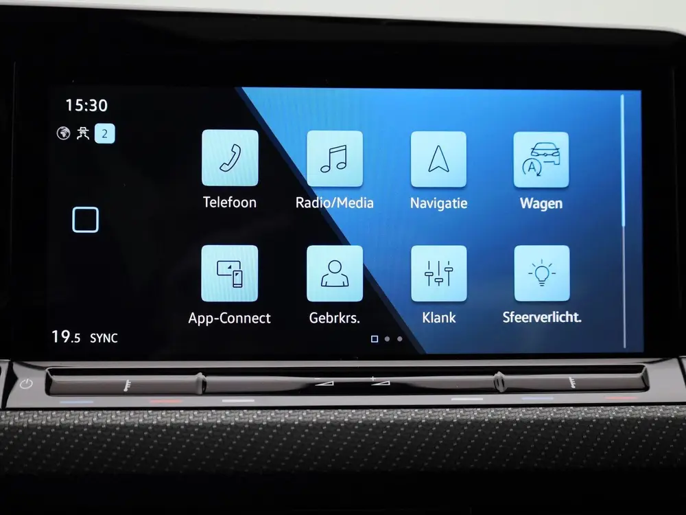 Volkswagen Golf 1.5 eTSI R-Line | IQ-LIGHT | PANORAMADAK | N uit 2022, foto 15