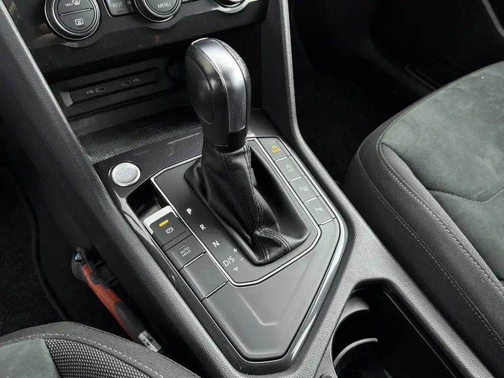 Volkswagen Tiguan Allspace 1.5 TSI Highline Business R | ACC uit 2022, foto 13
