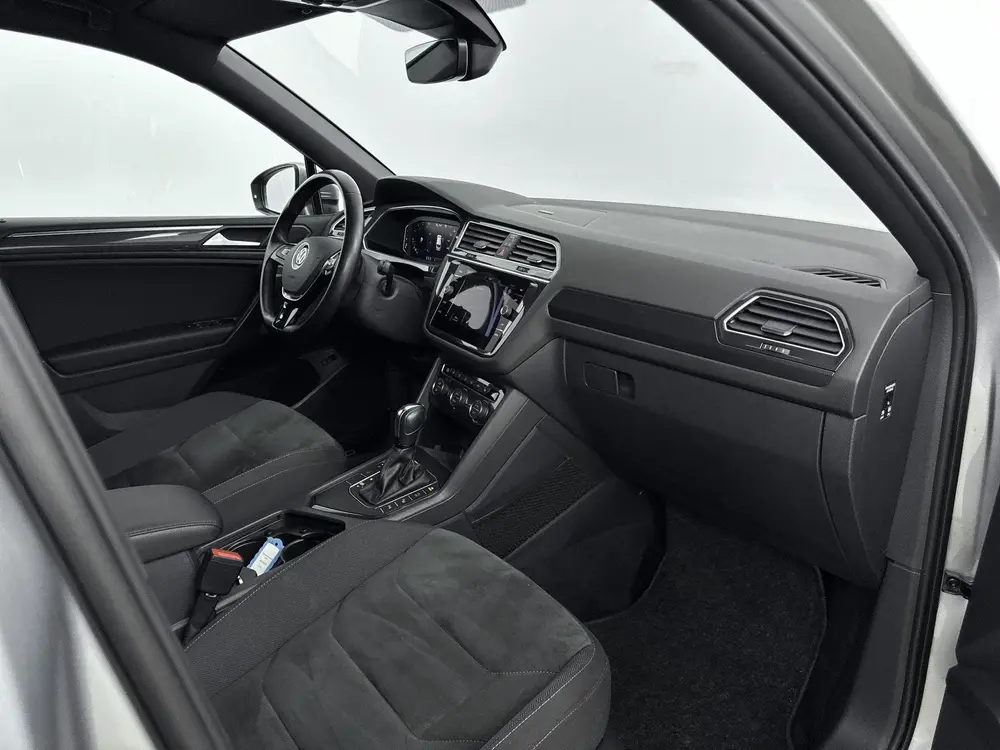 Volkswagen Tiguan Allspace 1.5 TSI Highline Business R | ACC uit 2022, foto 17