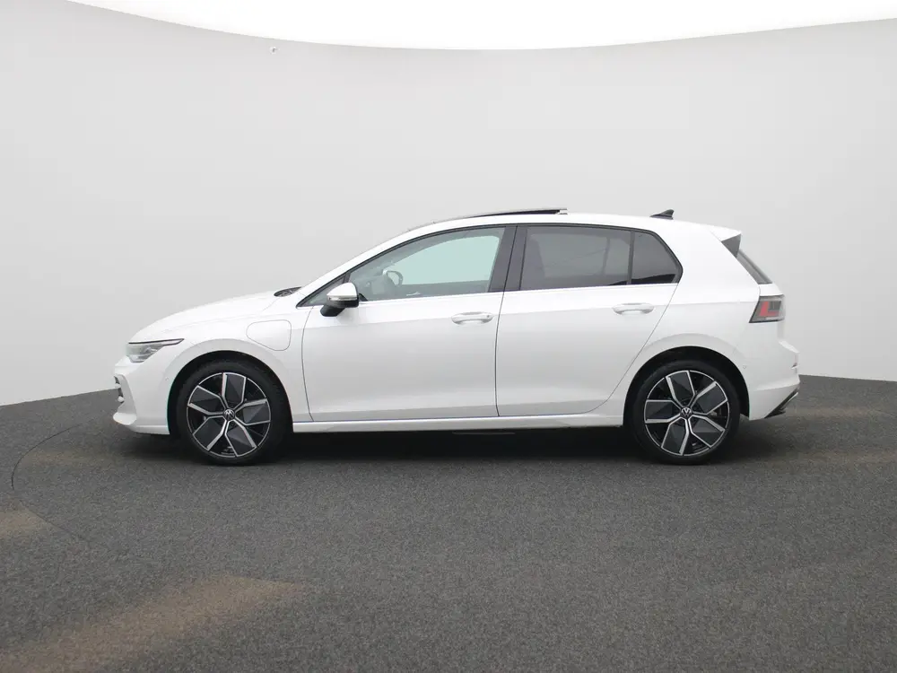 Volkswagen Golf 1.5 eHybrid Style Edition 204 PK| Panoramada uit 2025, foto 4