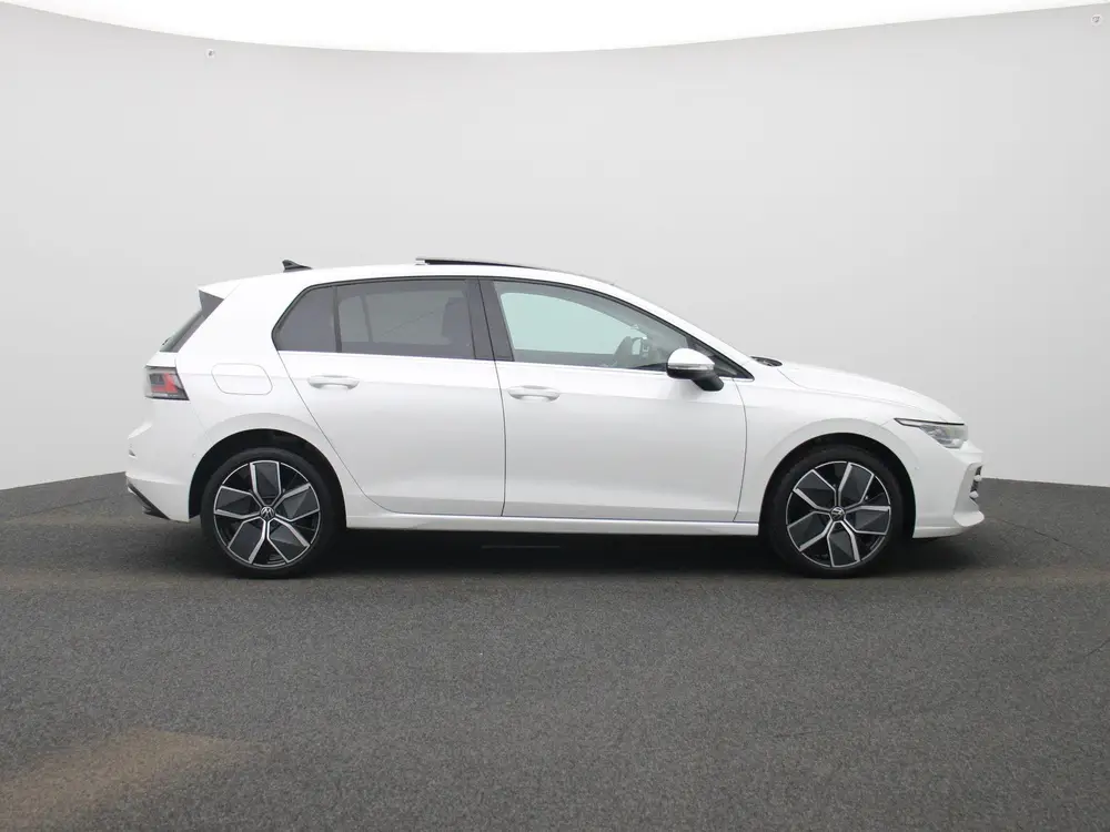 Volkswagen Golf 1.5 eHybrid Style Edition 204 PK| Panoramada uit 2025, foto 6