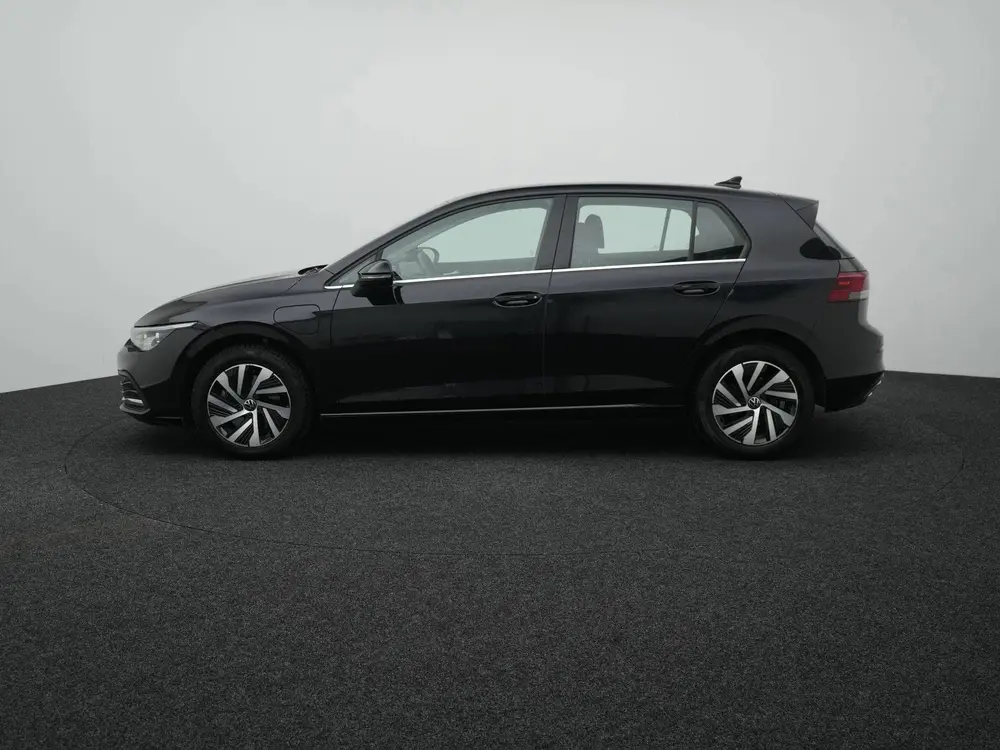 Volkswagen Golf 1.4 eHybrid Style PHEV 204PK | COMFORTSTOELE uit 2023, foto 2