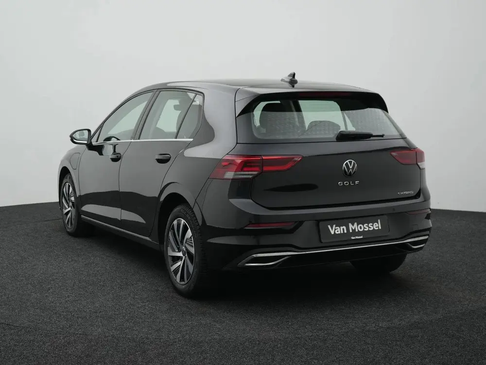 Volkswagen Golf 1.4 eHybrid Style PHEV 204PK | COMFORTSTOELE uit 2023, foto 3