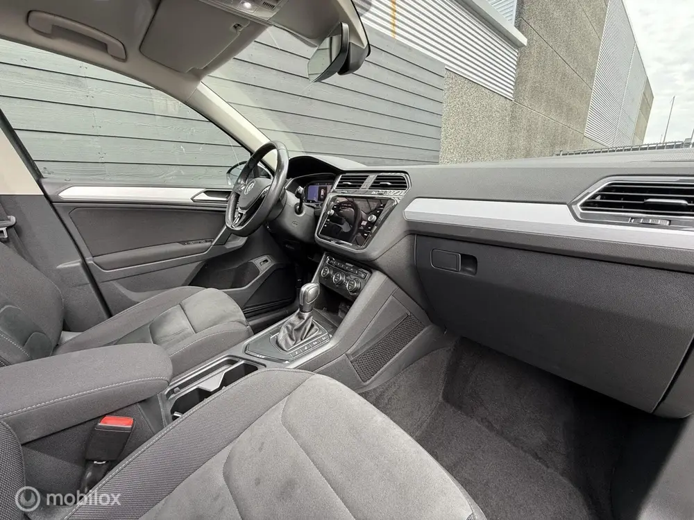 Volkswagen Tiguan 1.5 TSI ACT R-Line Pano.dak/Trekhaak/Virit uit 2020, foto 8