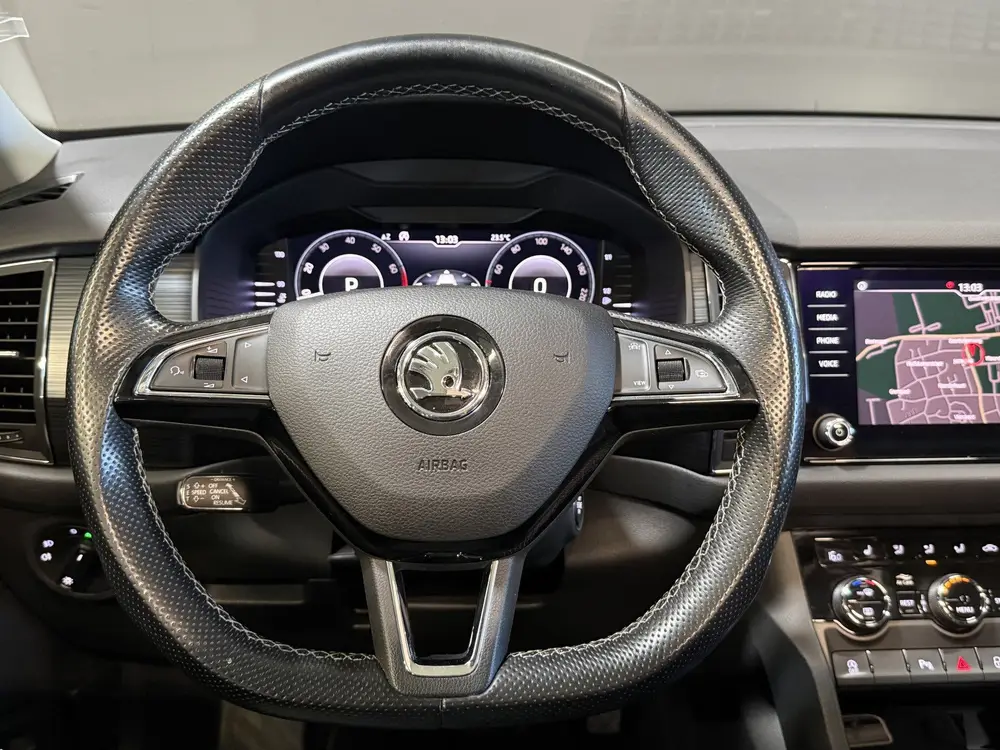 Skoda Kodiaq 1.5 TSI Business Edition | Panoramadak | Apple uit 2019, foto 18