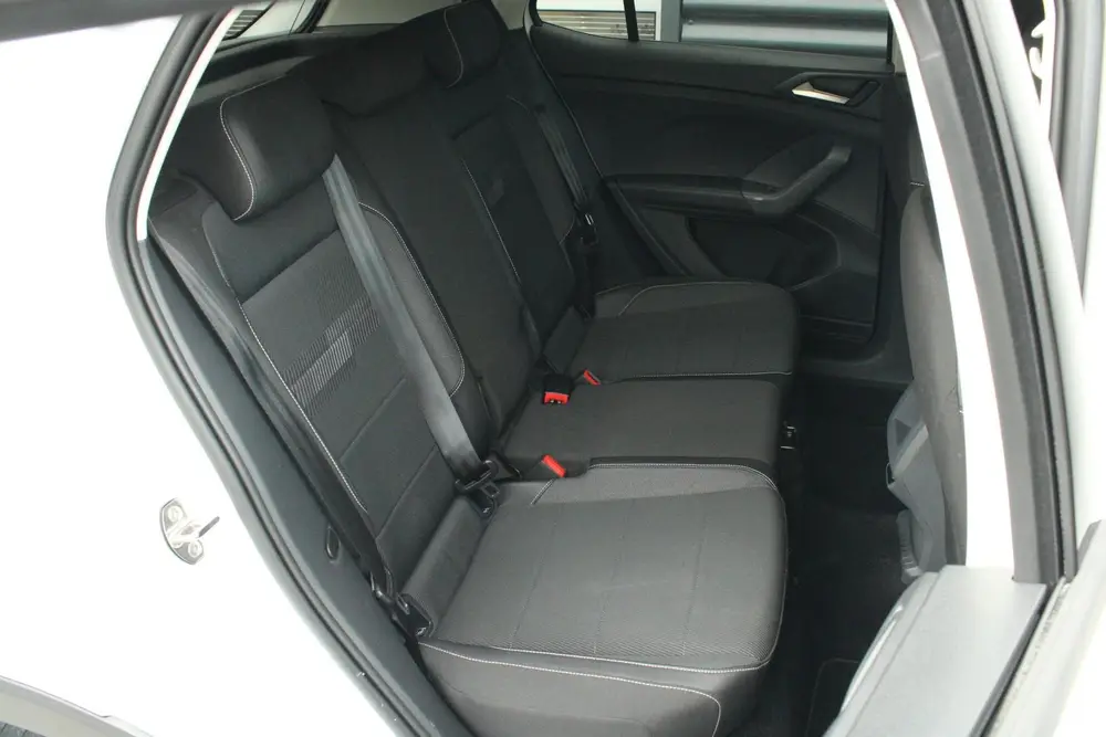 Volkswagen T-Cross 1.0 TSI 95pk Life | Black Pack | Climatro uit 2021, foto 17