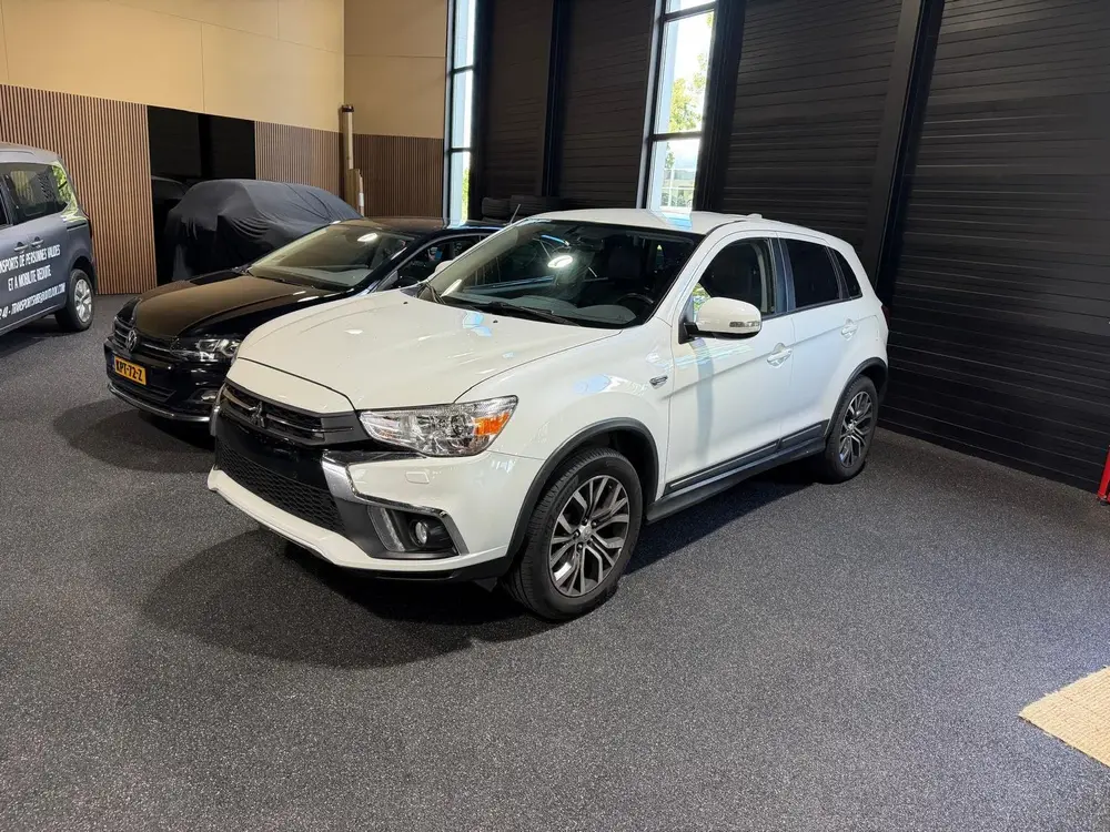Mitsubishi ASX 1.6 Cleartec Connect Pro+ uit 2019