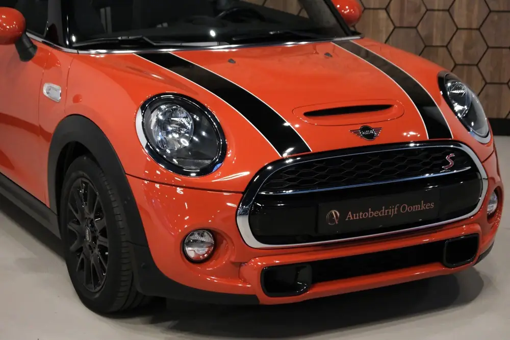 Mini Cabrio 2.0 Cooper S *46.976km* |Sportinterieur/Navigati uit 2019, foto 12