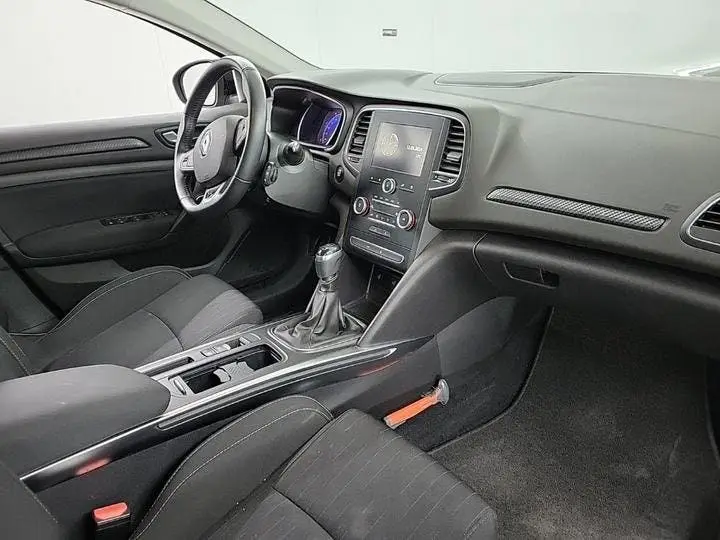 Renault Mégane Mégane Estate 1.3 TCe Limited | Trekhaak | uit 2019, foto 6