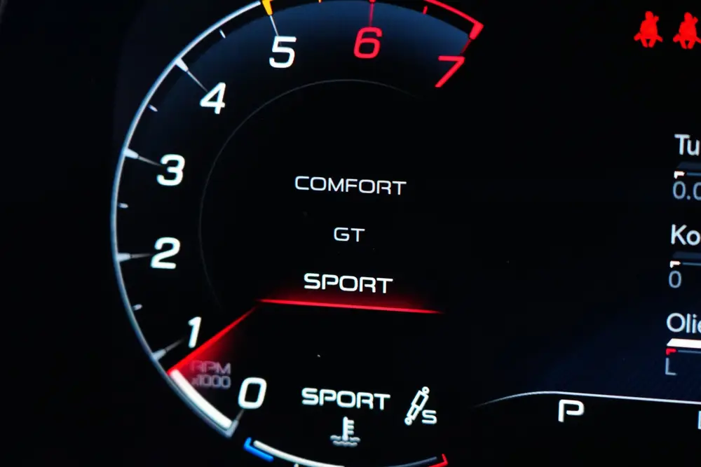 Maserati Grecale 2.0 MHEV Modena | 330PK | HUD | Sonus Faber uit 2023, foto 13