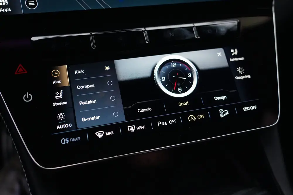 Maserati Grecale 2.0 MHEV Modena | 330PK | HUD | Sonus Faber uit 2023, foto 16