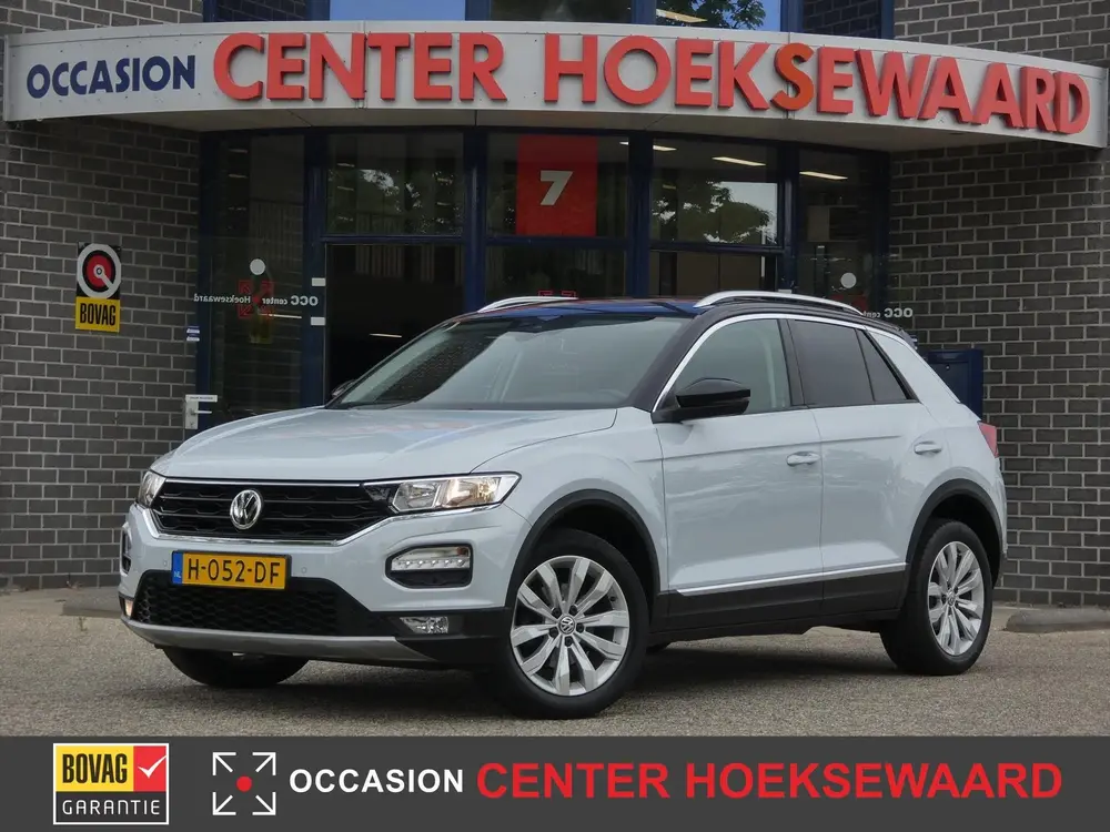 VOLKSWAGEN T-Roc 1.0 TSI Style Executive | Privacy | 2x PDC uit 2020