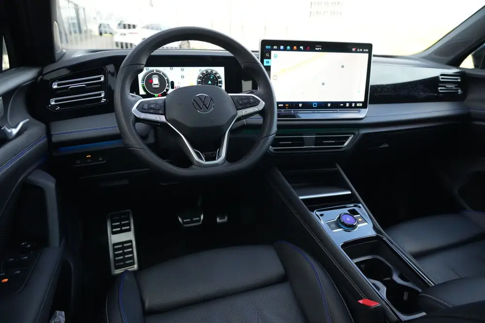 Volkswagen Tiguan R-Line | 204 PK | Panoramadak | Head-up di uit 2026, foto 12