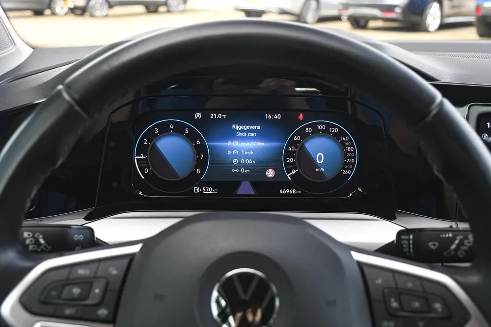 Volkswagen Golf 1.0 TSI Life 1 EIGENAAR/ APPLE CARPLAY/ NAVI uit 2022, foto 17