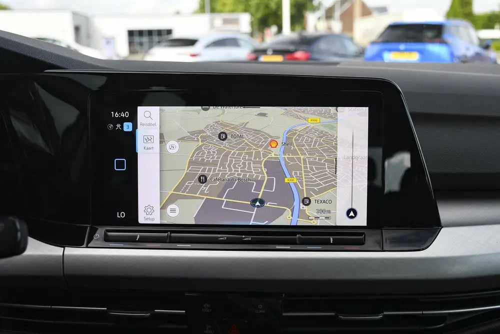 Volkswagen Golf 1.0 TSI Life 1 EIGENAAR/ APPLE CARPLAY/ NAVI uit 2022, foto 19