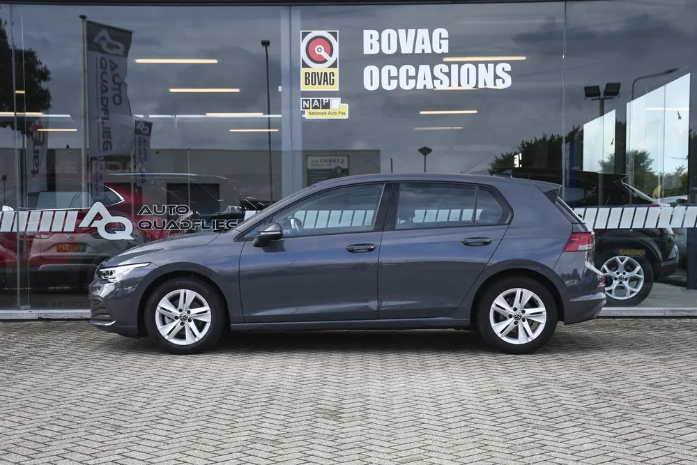 Volkswagen Golf 1.0 TSI Life 1 EIGENAAR/ APPLE CARPLAY/ NAVI uit 2022, foto 5