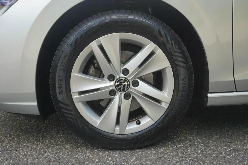Volkswagen Golf Variant 1.0 eTSI 110pk DSG Life | Navigatie uit 2022, foto 14