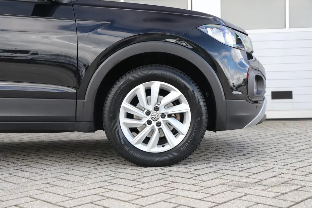 Volkswagen T-Cross 1.0 TSI 95pk Life | Navigatie | Clima | S uit 2019, foto 14