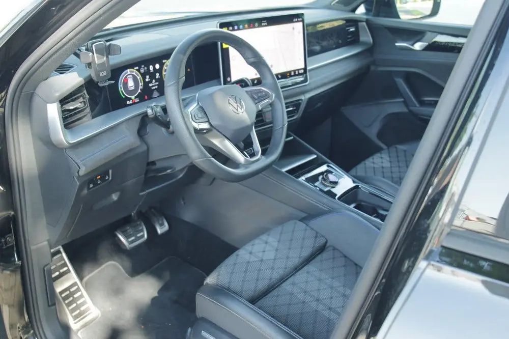 Volkswagen Tayron R-Line Edition 272pk 2025 Pano Harman Kard uit 2025, foto 8