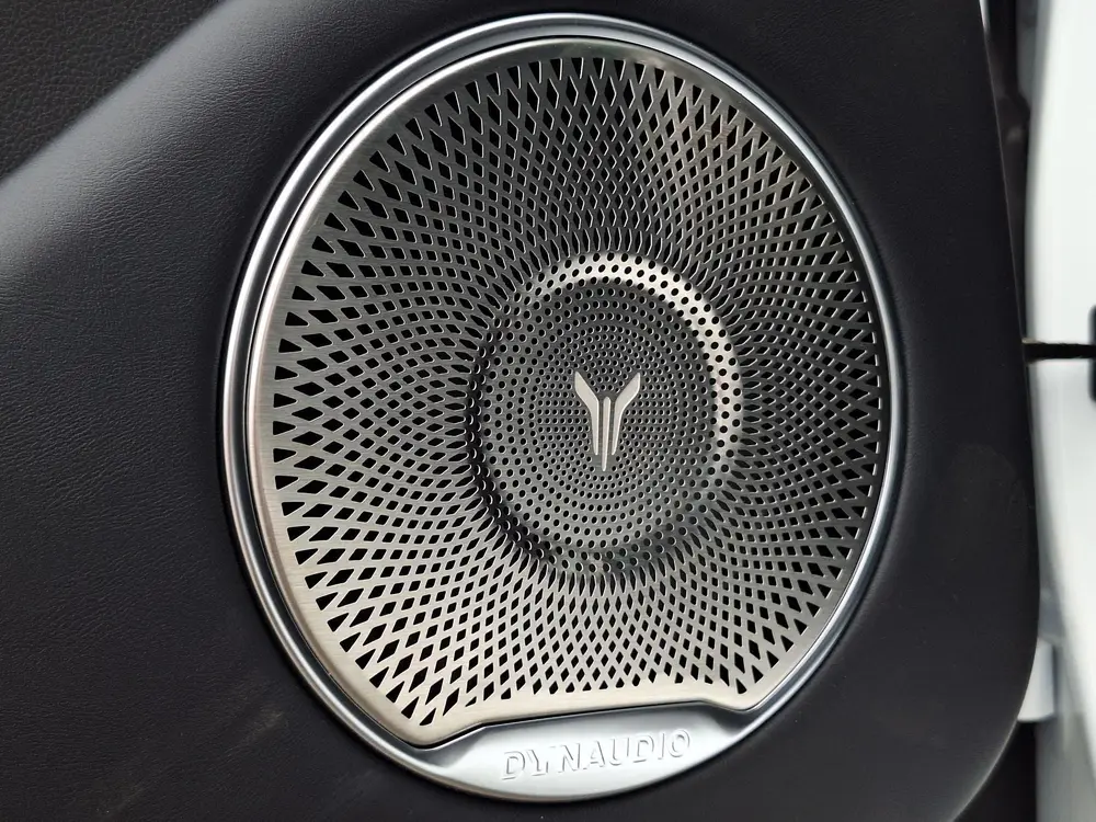 Voyah Free Flagship Edition 4WD 106 kWh | Black Line | Panor uit 2026, foto 14