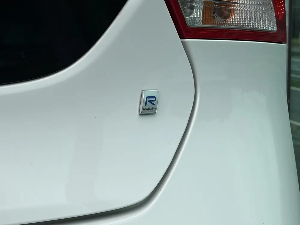 Volvo V40 1.5 T3 Polar+ Sport Automaat / Panoramadak / Leder uit 2019, foto 12