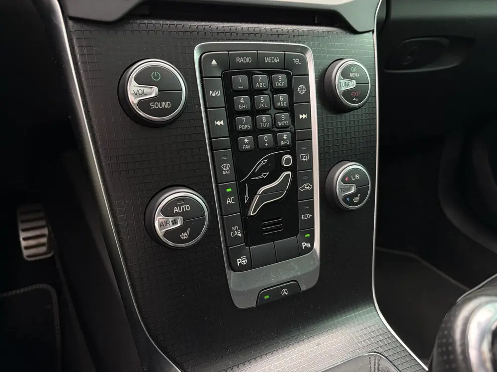 Volvo V40 1.5 T3 Polar+ Sport Automaat / Panoramadak / Leder uit 2019, foto 18