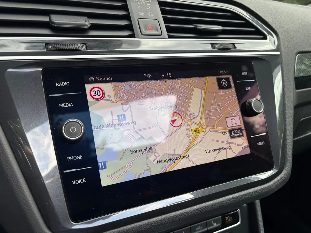 Volkswagen Tiguan 2.0 TDI DSG 2020 R-Line 20’ Pano Top car uit 2020, foto 12