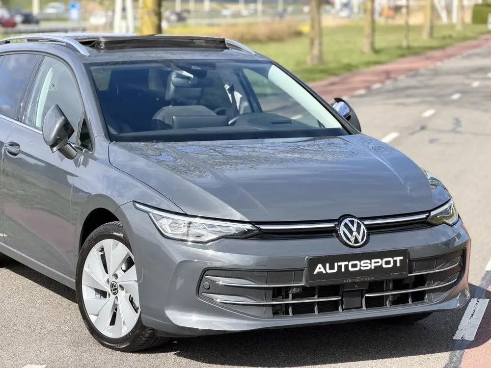 Volkswagen Golf Variant 1.5 eTSI Style 150Pk Pano 360 Camera uit 2024, foto 15