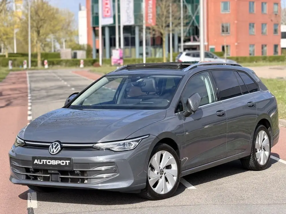 Volkswagen Golf Variant 1.5 eTSI Style 150Pk Pano 360 Camera uit 2024, foto 3