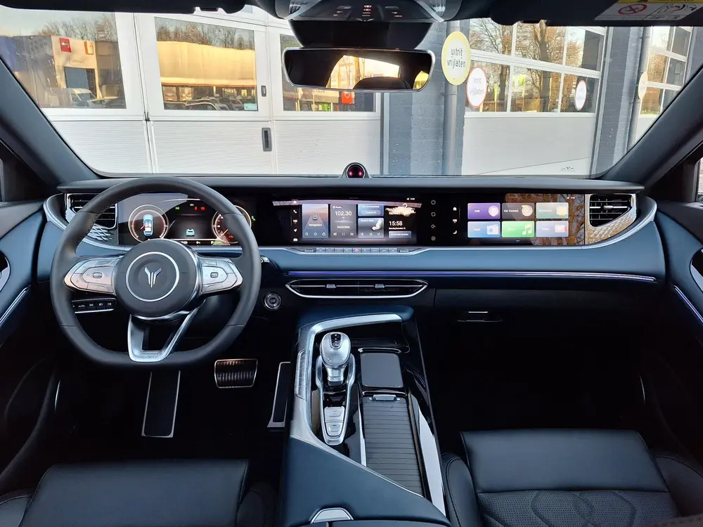 Voyah Free Limited Edition Business 4WD 106 kWh | Schuifdak uit 2026, foto 9