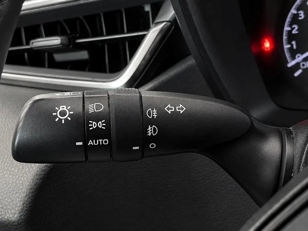 Toyota Corolla 1.8 Hybrid Business Navigatie uit 2019, foto 14