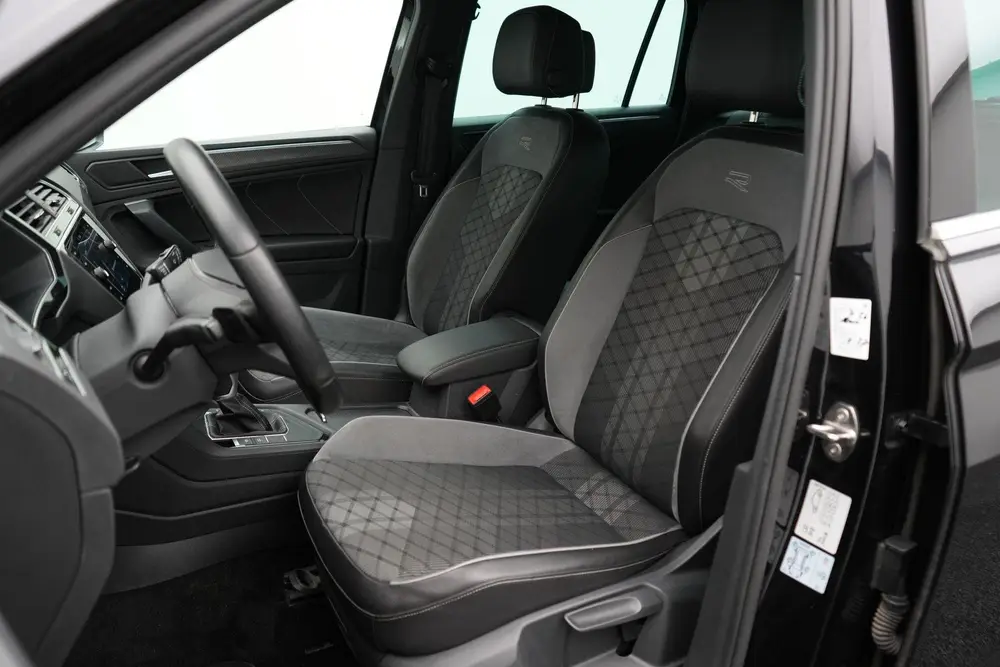 Volkswagen Tiguan 1.4 TSI eHybrid R-Line Business | Navi | K uit 2022, foto 10