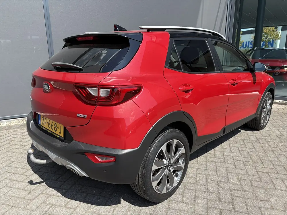 Kia Stonic 1.0 T-GDi DynamicPlusLine Achteruitrijcamera - Ai uit 2019, foto 4