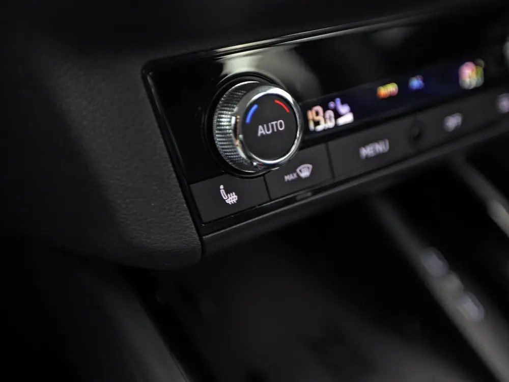 Skoda Scala 1.0 TSI Sport Automaat (VIRTUAL COCKPIT, APPLE C uit 2019, foto 10