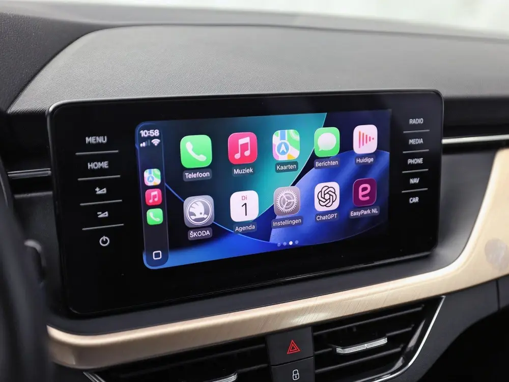 Skoda Scala 1.0 TSI Sport Automaat (VIRTUAL COCKPIT, APPLE C uit 2019, foto 8