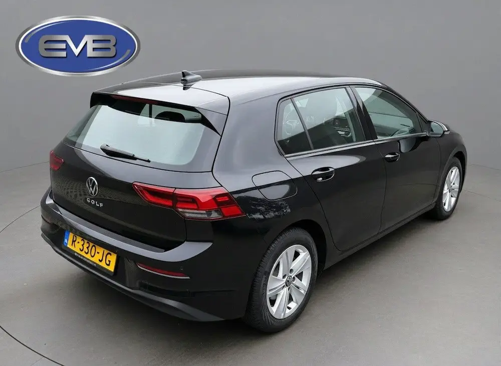 Volkswagen Golf 1.0 TSI Life, digitaal cockpit, stoelverwarm uit 2022, foto 3