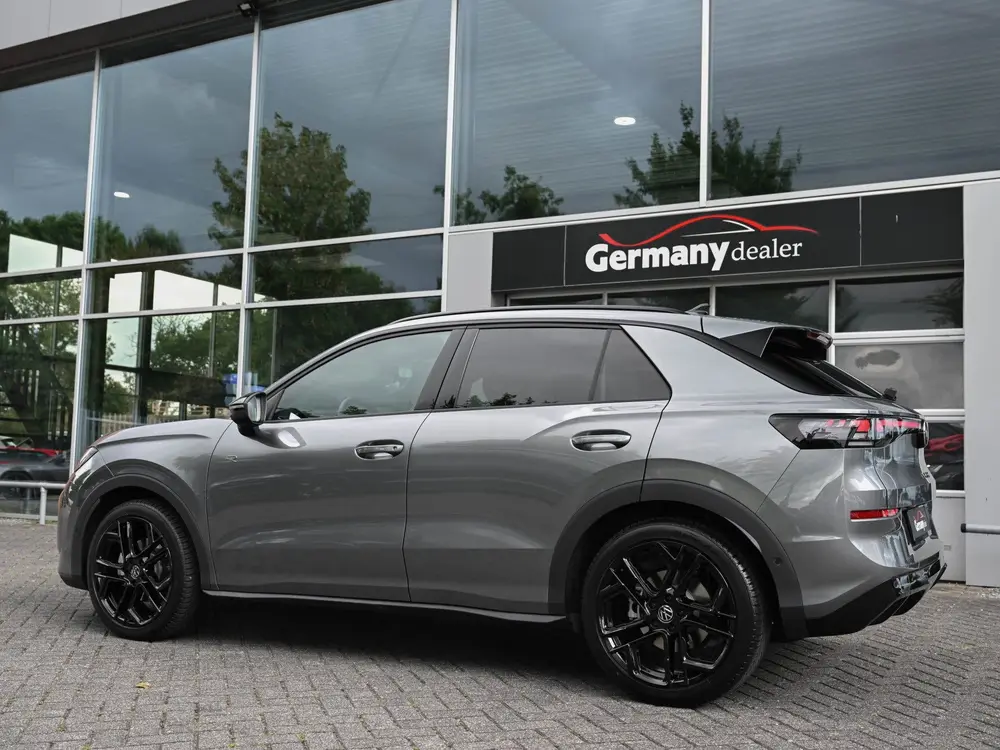 Volkswagen T-Roc 1.5 eTsi R-Line 150pk Pano Trekhaak Keyless uit 2026, foto 11