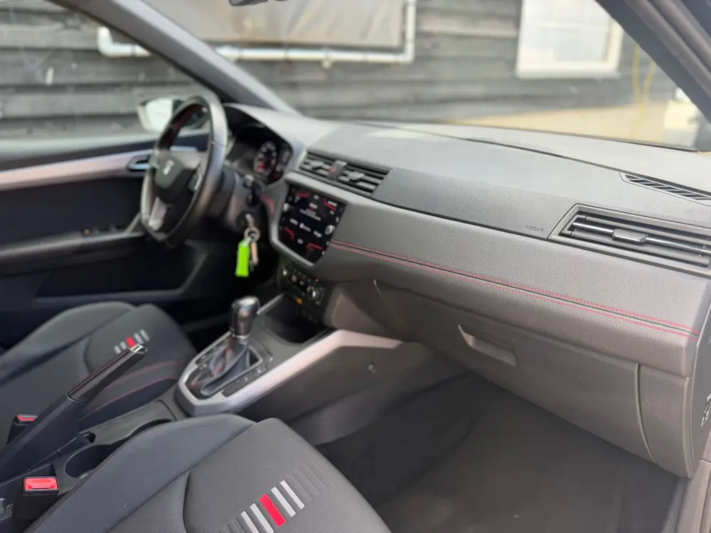 SEAT Arona 1.0 TSI FR Camera Led Carplay Automaat uit 2019, foto 13