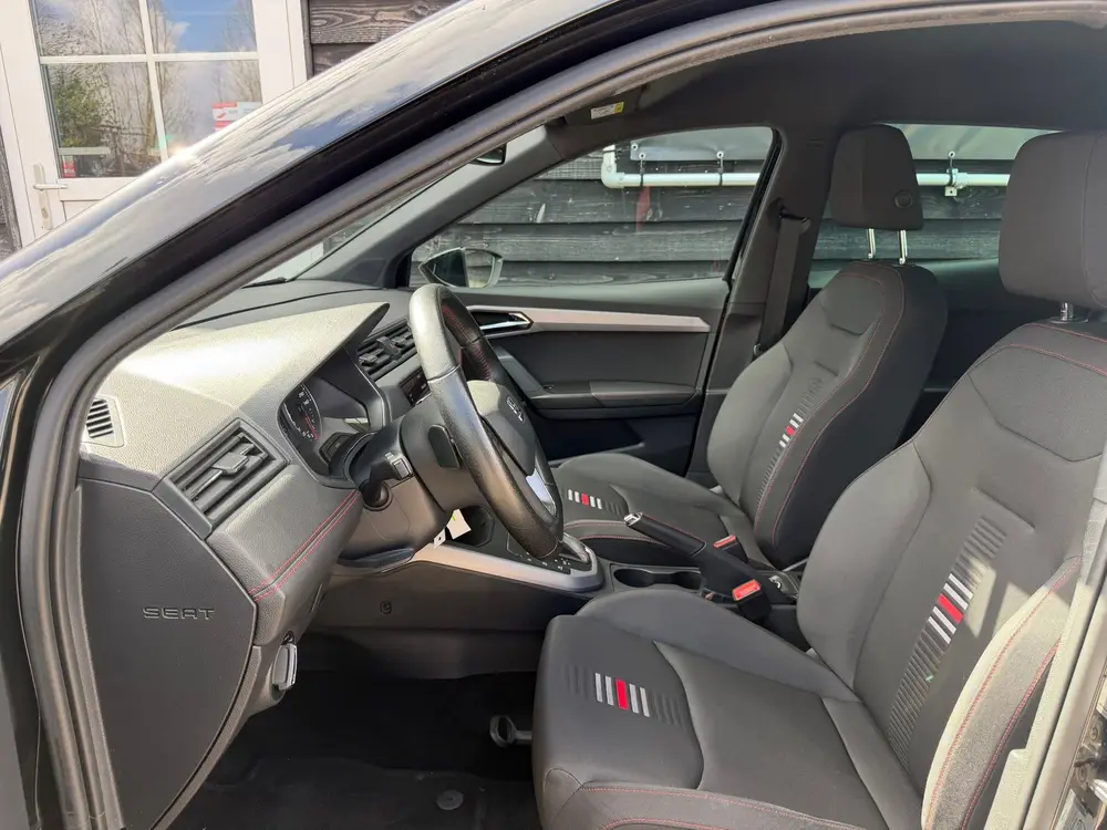 SEAT Arona 1.0 TSI FR Camera Led Carplay Automaat uit 2019, foto 15