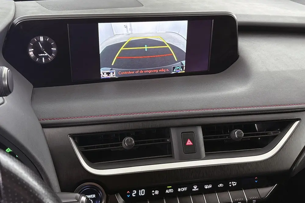 Lexus UX 250h AWD F Sport Premium Head-Up Camera Stoelverwar uit 2019, foto 16