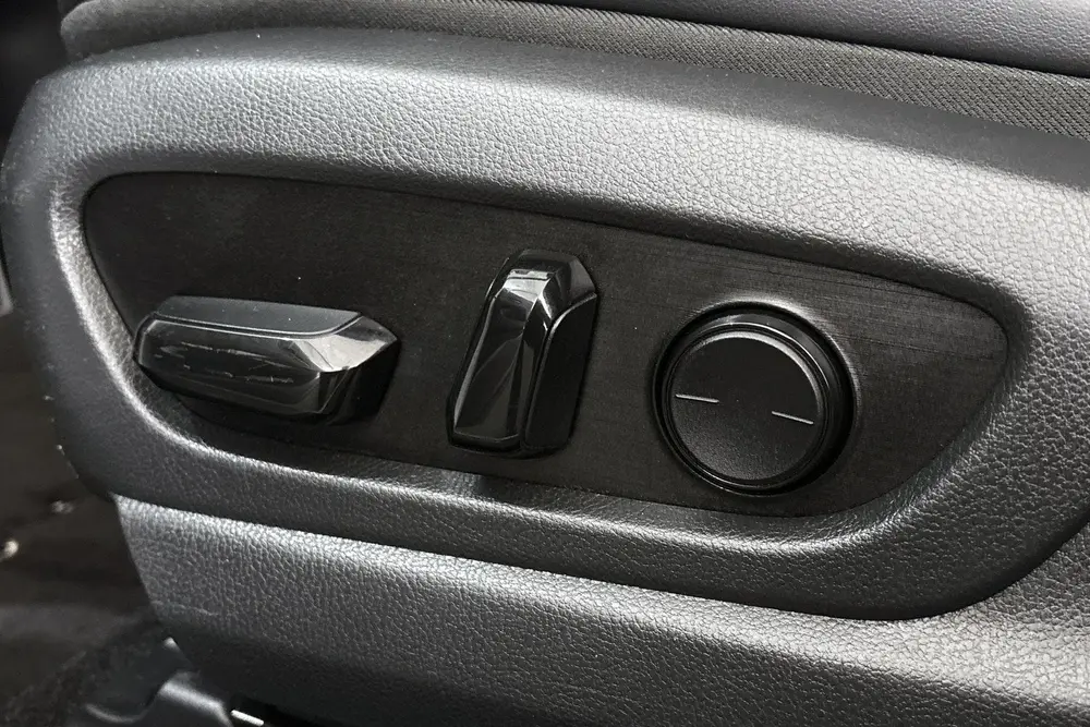 Lexus UX 250h AWD F Sport Premium Head-Up Camera Stoelverwar uit 2019, foto 18